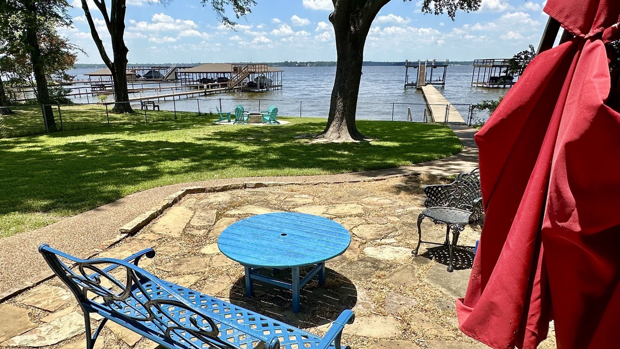 Photo of Patio Balcony in Gun Barrel City
