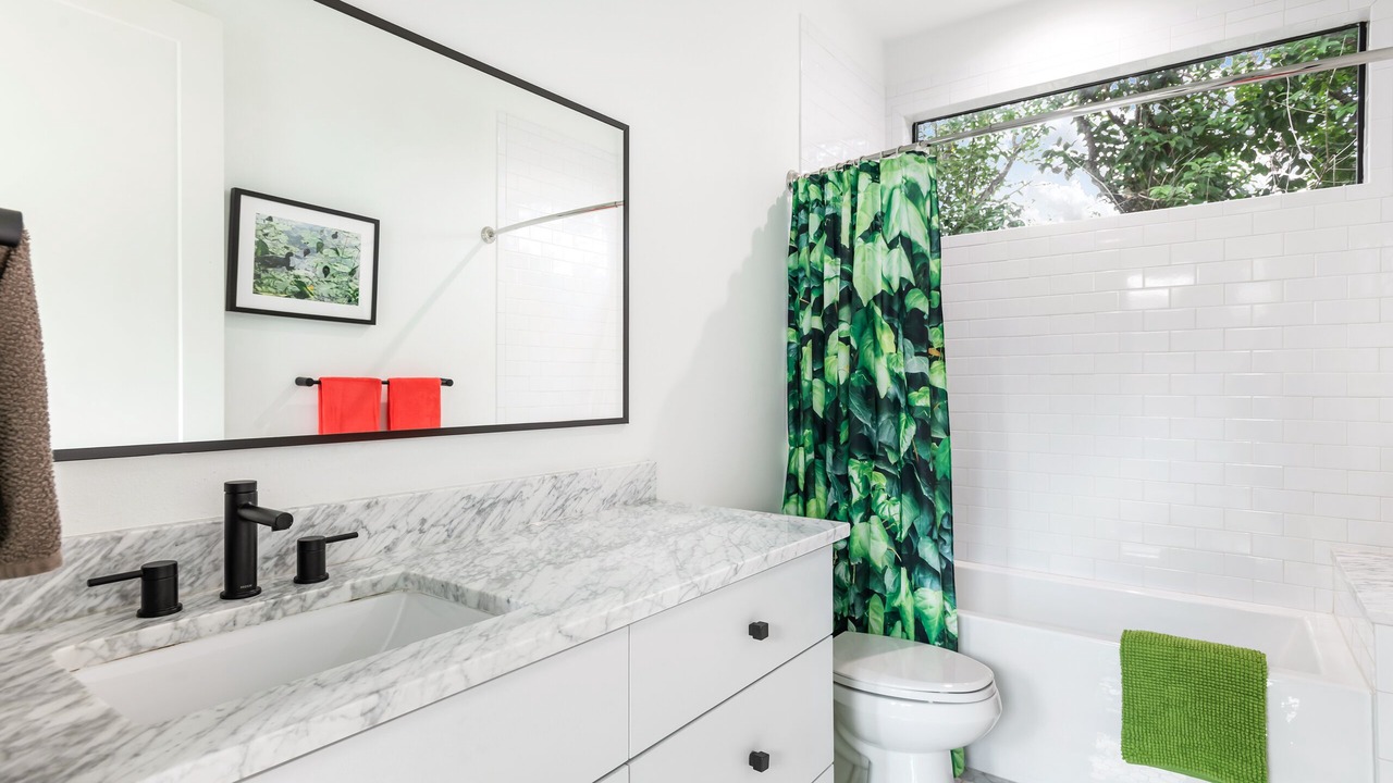 Photo of Bathroom in Cherrywood