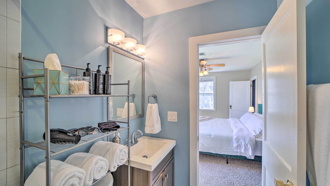 Photo of Bathroom in Sunrise Terrace