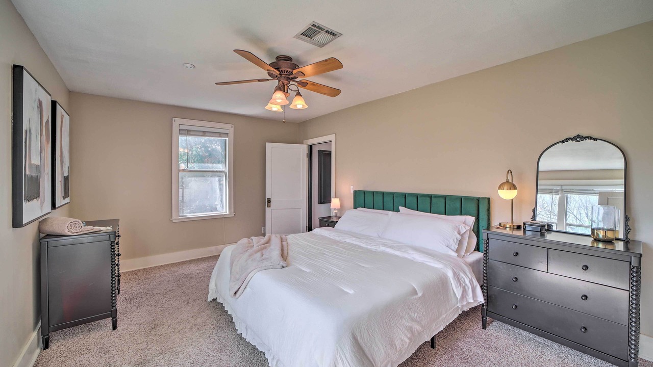 Photo of Bathroom in Sunrise Terrace
