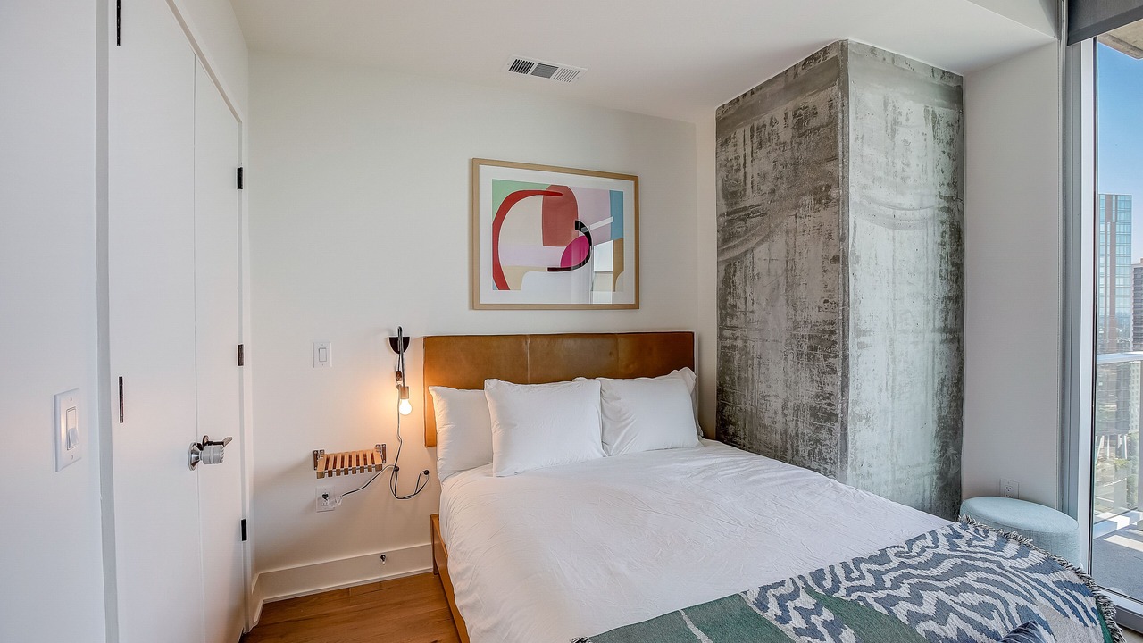 Photo of Bedroom in Rainey Street Historic District