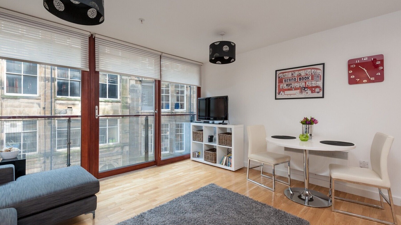 Photo of Livingroom in City Centre Glasgow