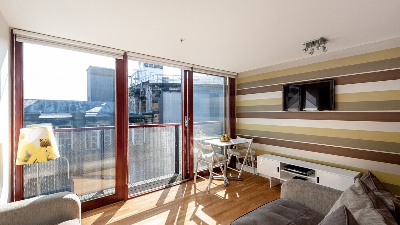 Photo of Livingroom in City Centre Glasgow