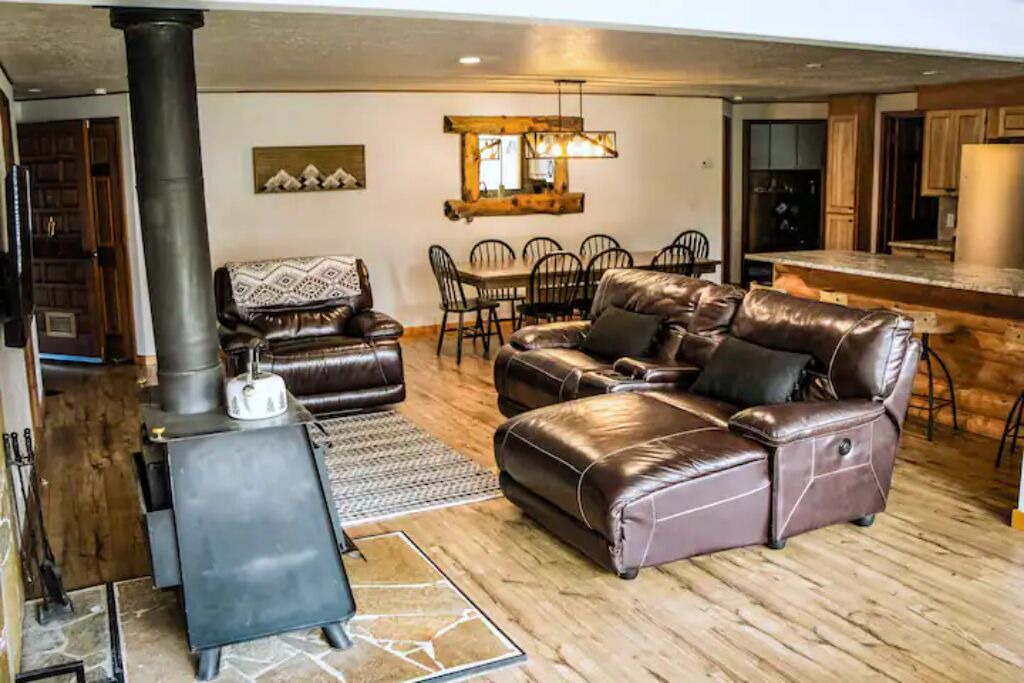 Photo of Livingroom in Garden Valley