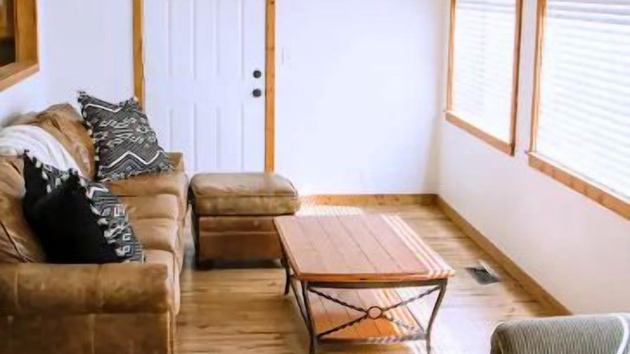 Photo of Livingroom in Garden Valley