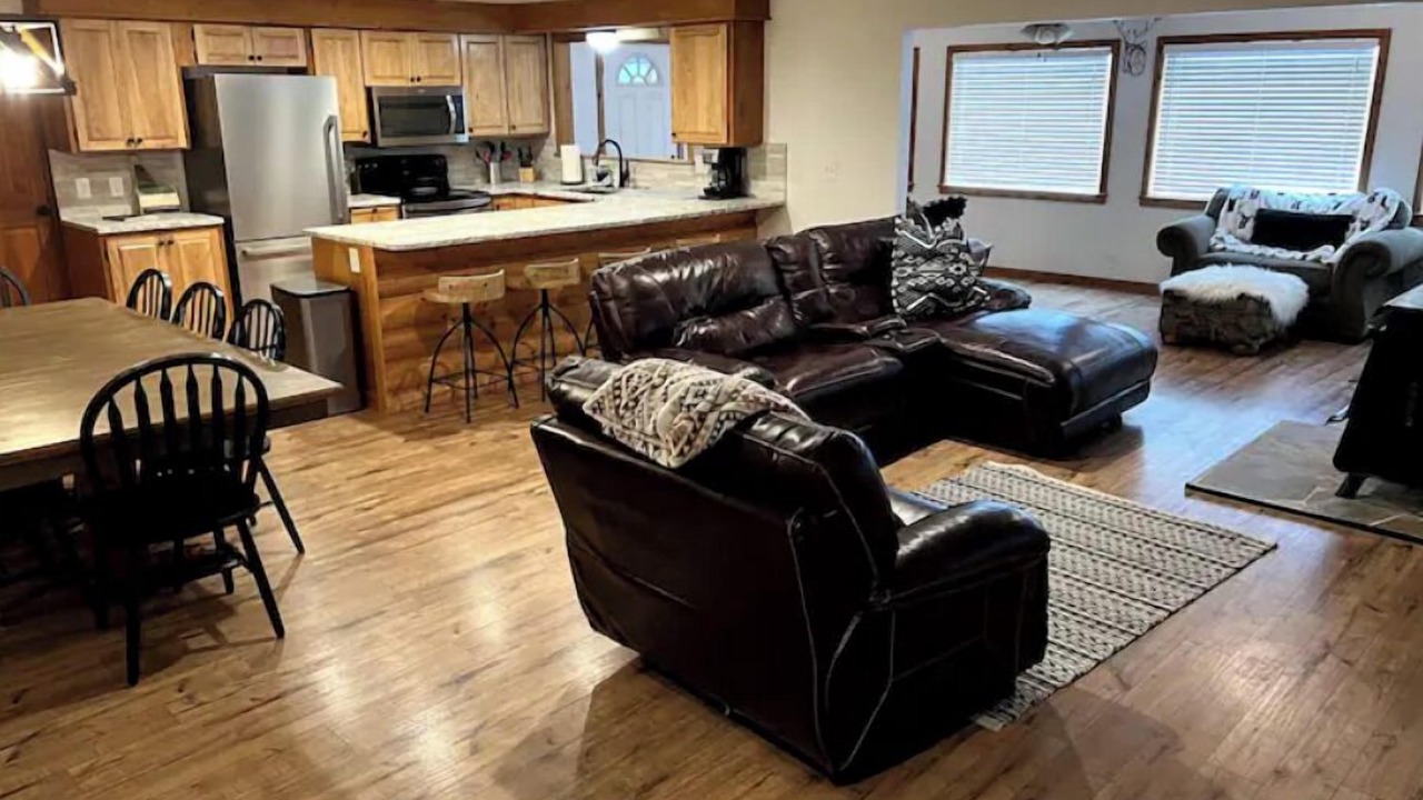 Photo of Livingroom in Garden Valley