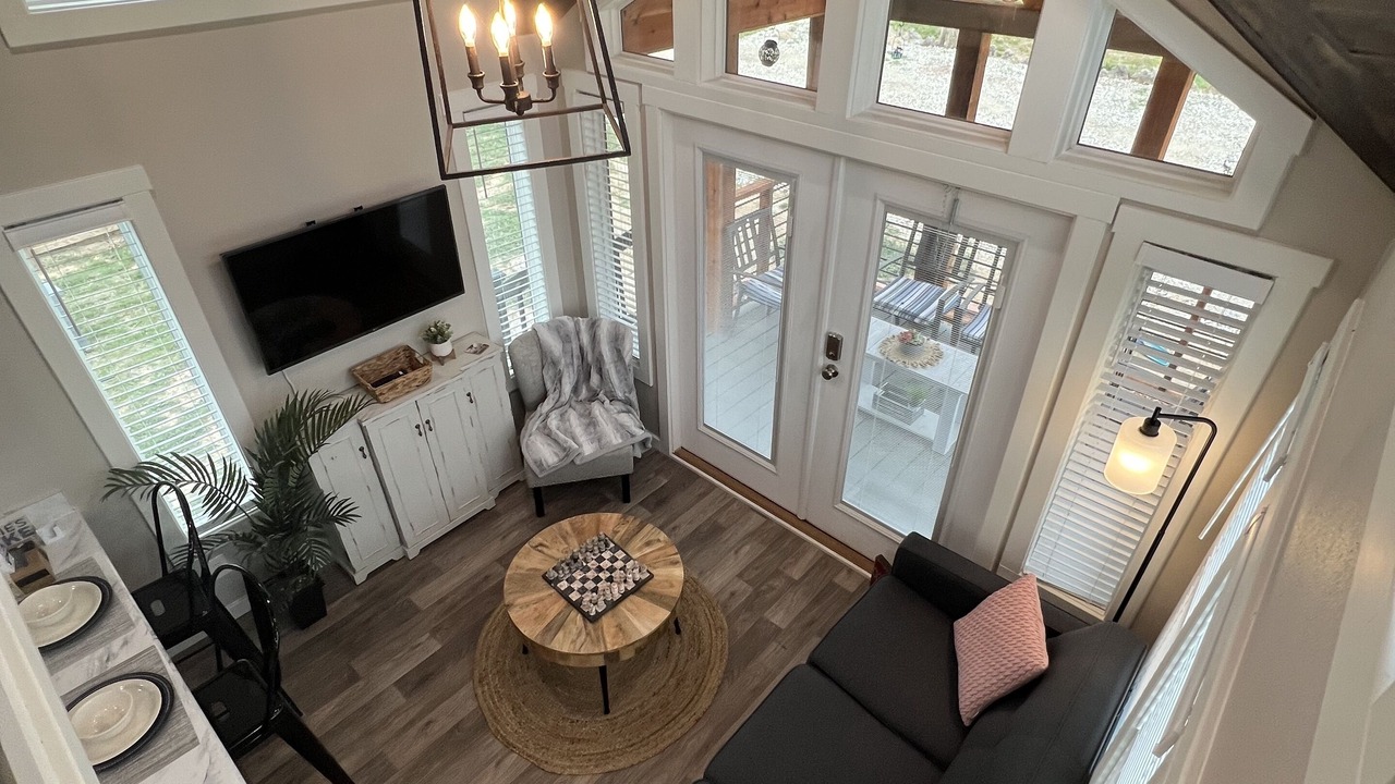 Photo of Livingroom in Kingston