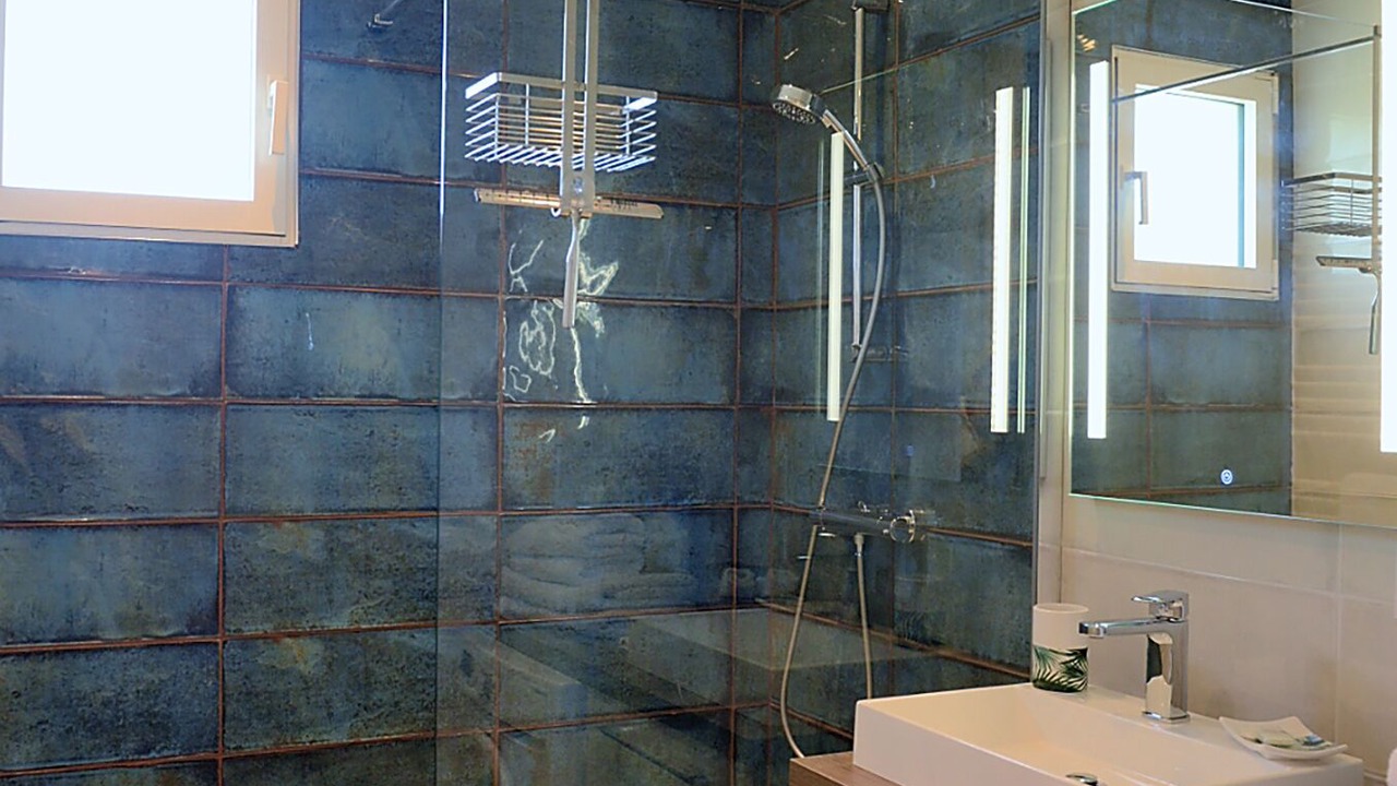 Photo of Bathroom in La Teste-de-Buch