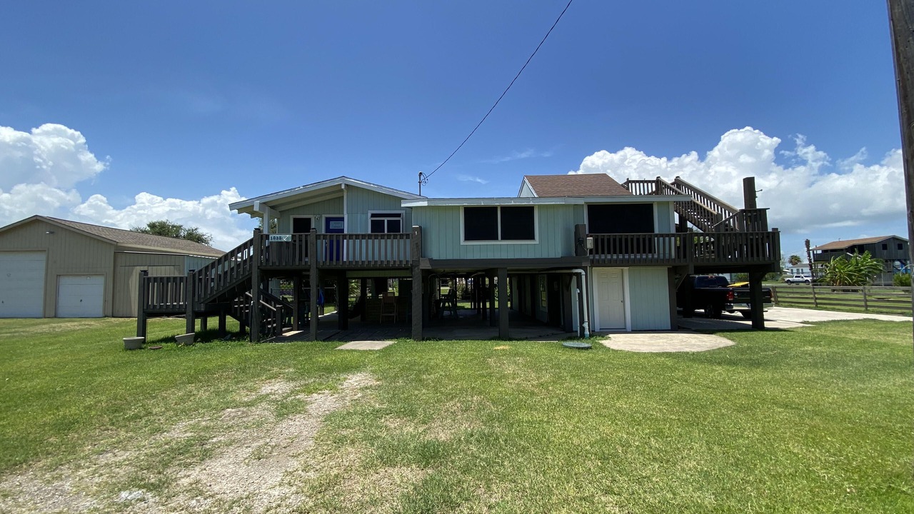 Photo of Others in Crystal Beach