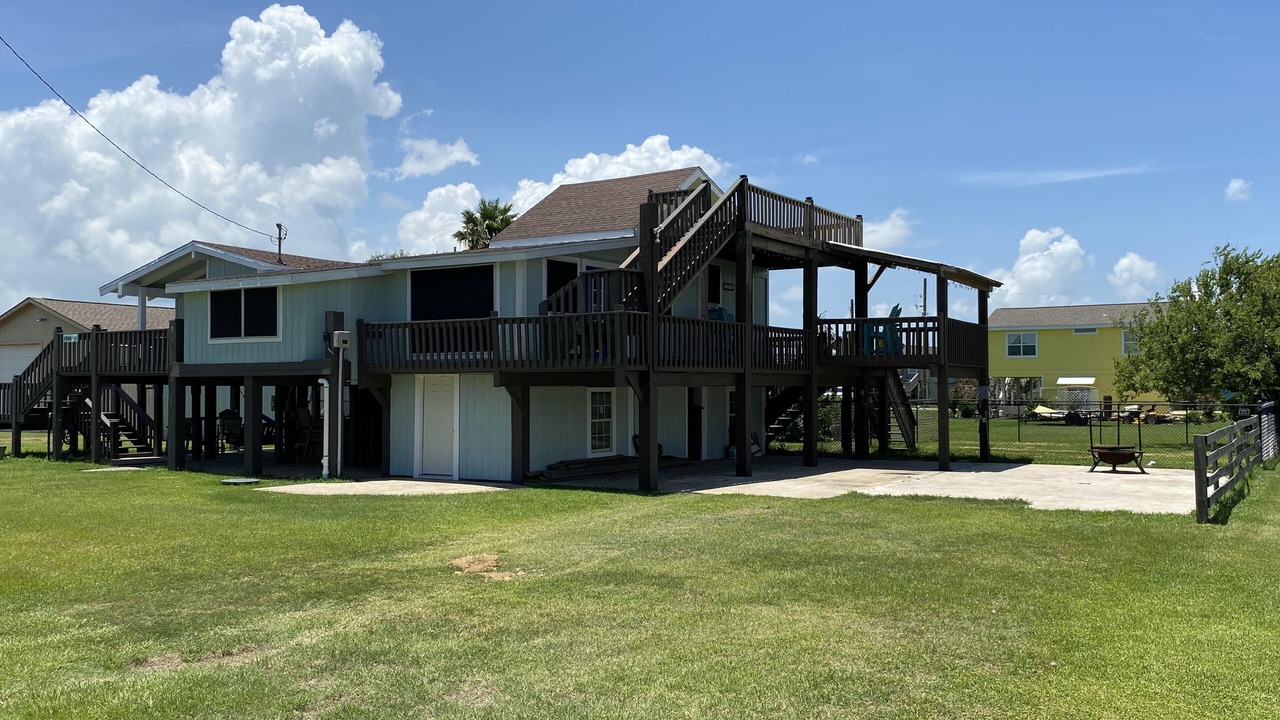 Photo of Outdoor in Crystal Beach