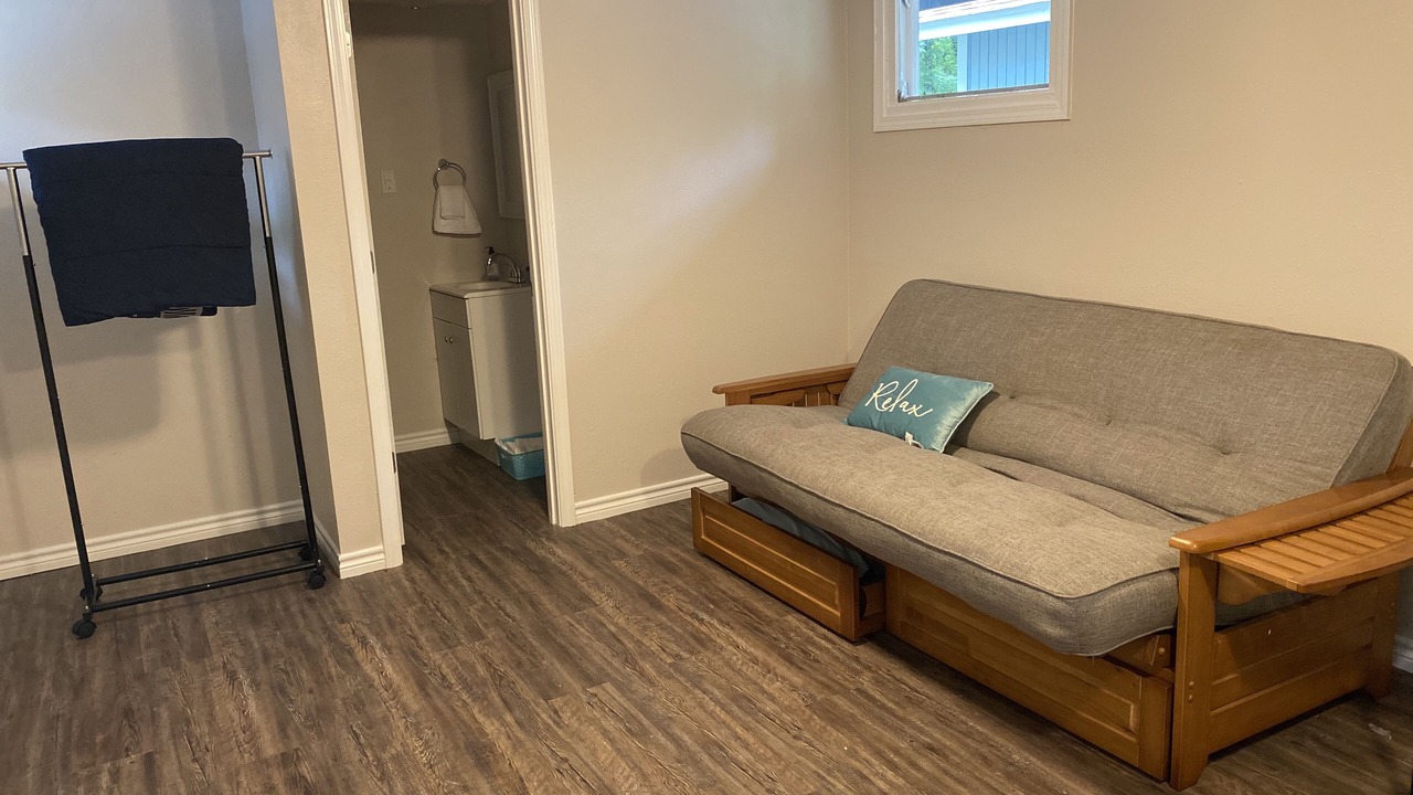 Photo of Livingroom in Cleveland