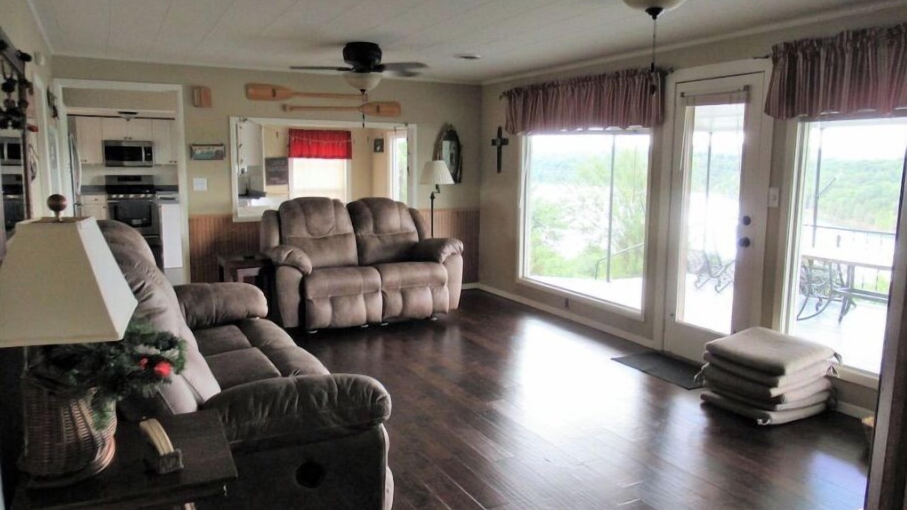 Photo of Livingroom in Eagle Rock