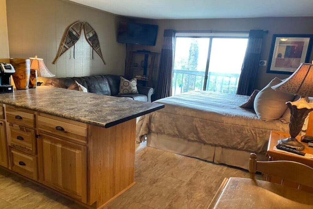 Photo of Livingroom in Wintergreen