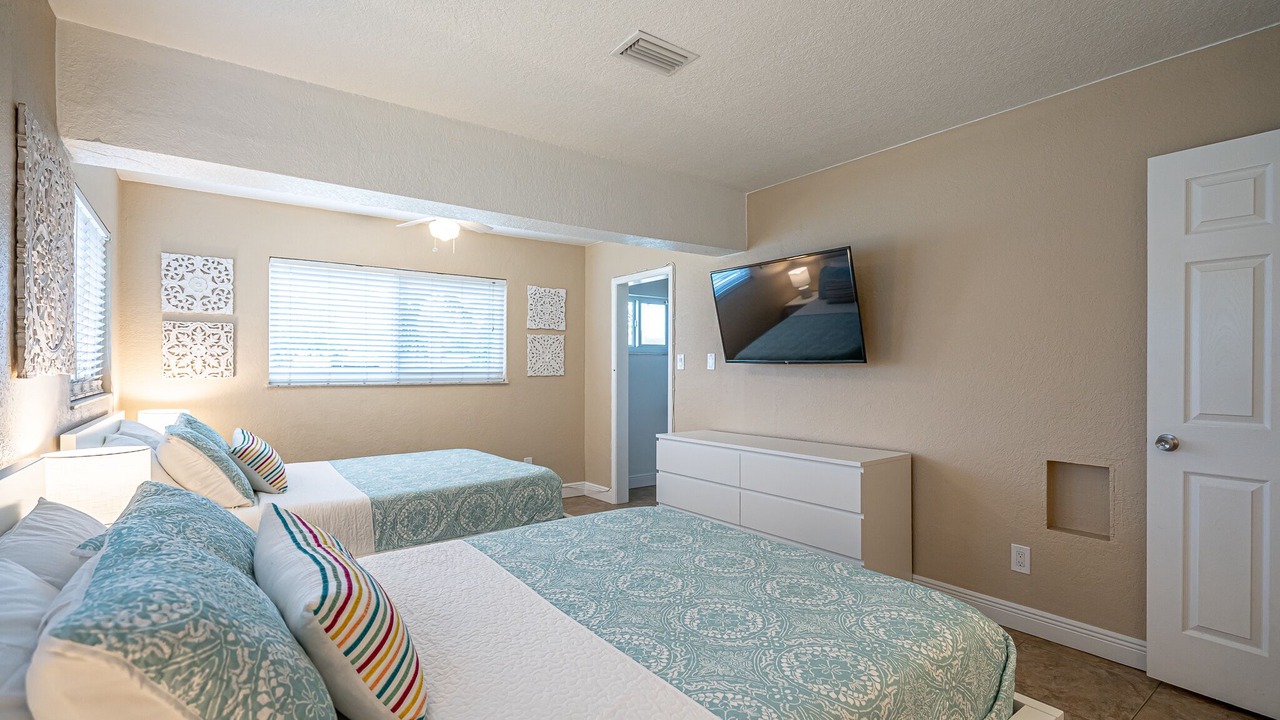 Photo of Bedroom in Dania Beach