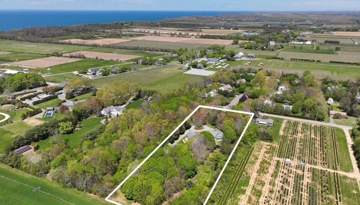 Photo of Outdoor in Northville