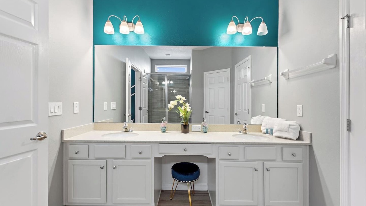 Photo of Bathroom in Loughman