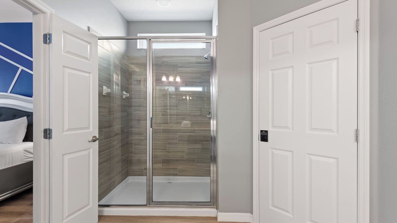 Photo of Bedroom in Loughman