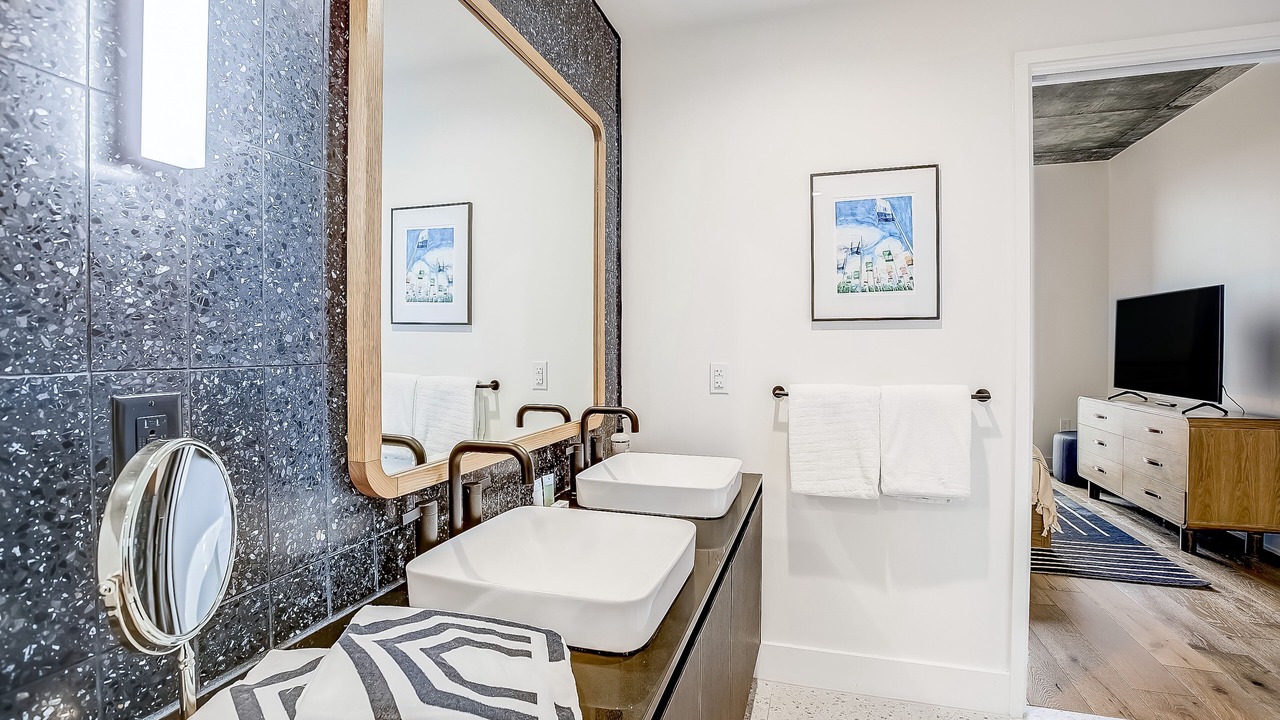 Photo of Bathroom in Rainey Street Historic District