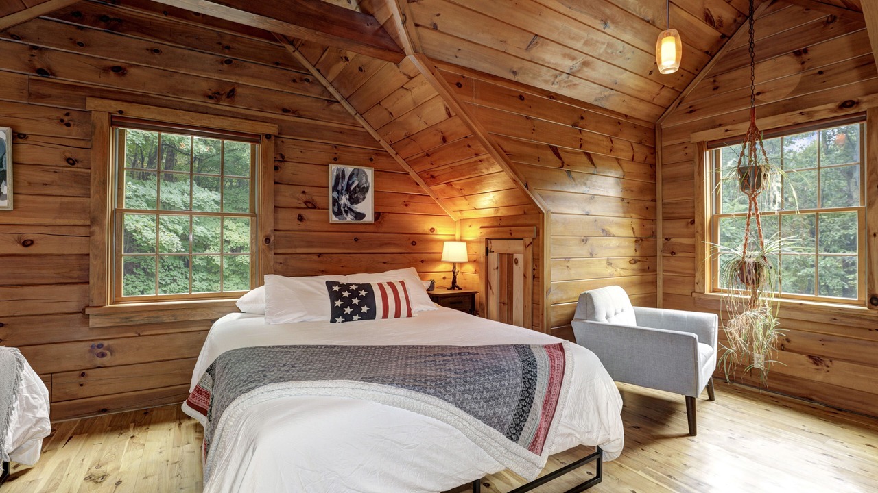 Photo of Bedroom in Columbia