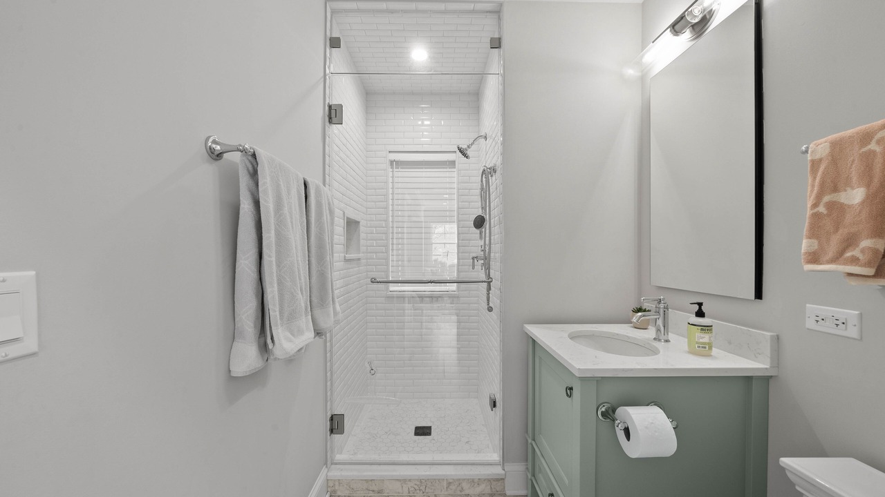 Photo of Bathroom in Country Club Estates