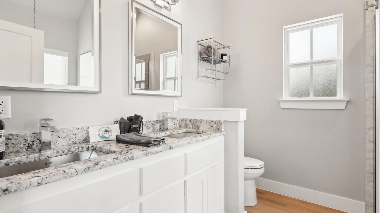 Photo of Bathroom in Graford