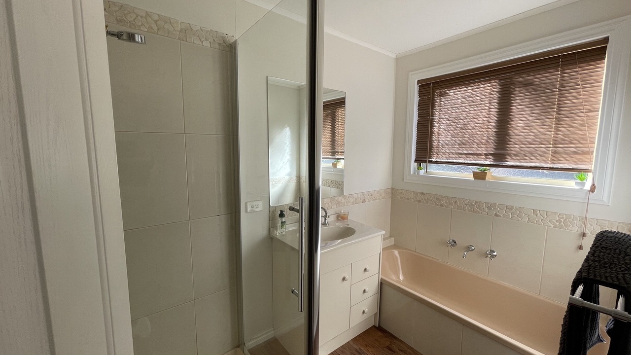 Photo of Bathroom in Taylor Bay