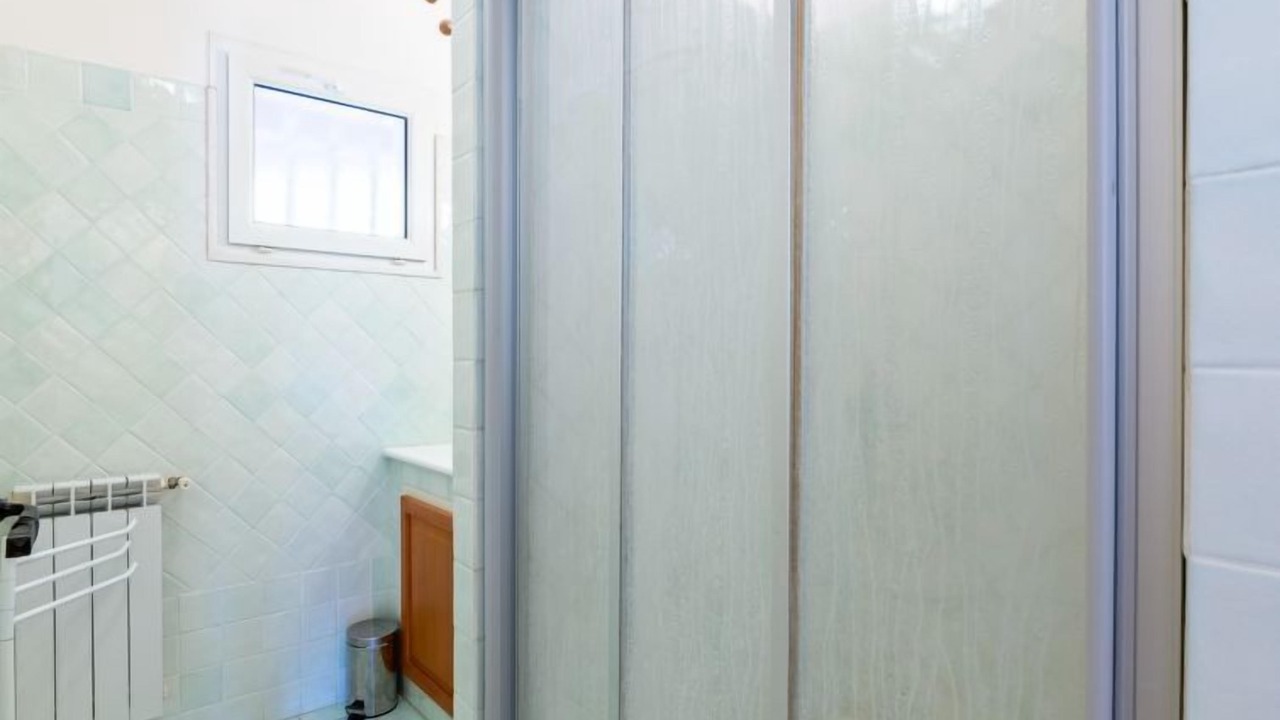 Photo of Bathroom in Plage de la Garonnette