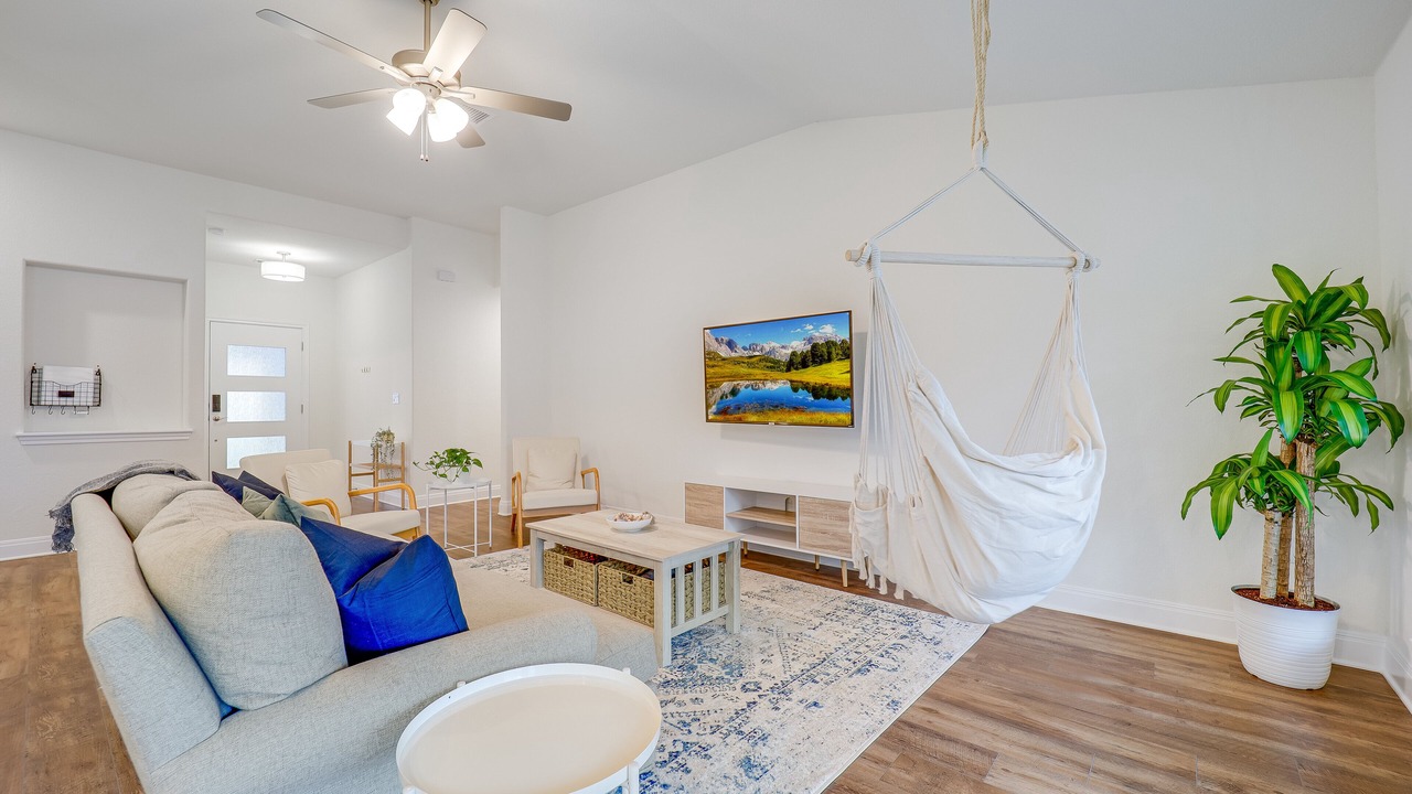 Photo of Bedroom in Lago Vista