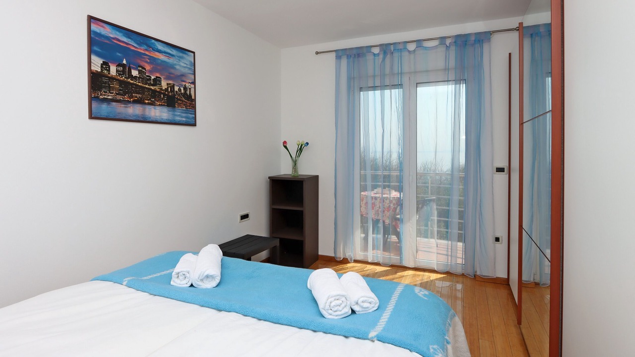 Photo of Bedroom in Pobri