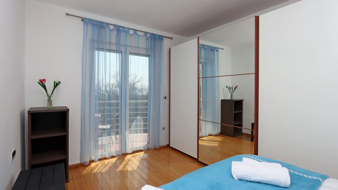 Photo of Bedroom in Pobri