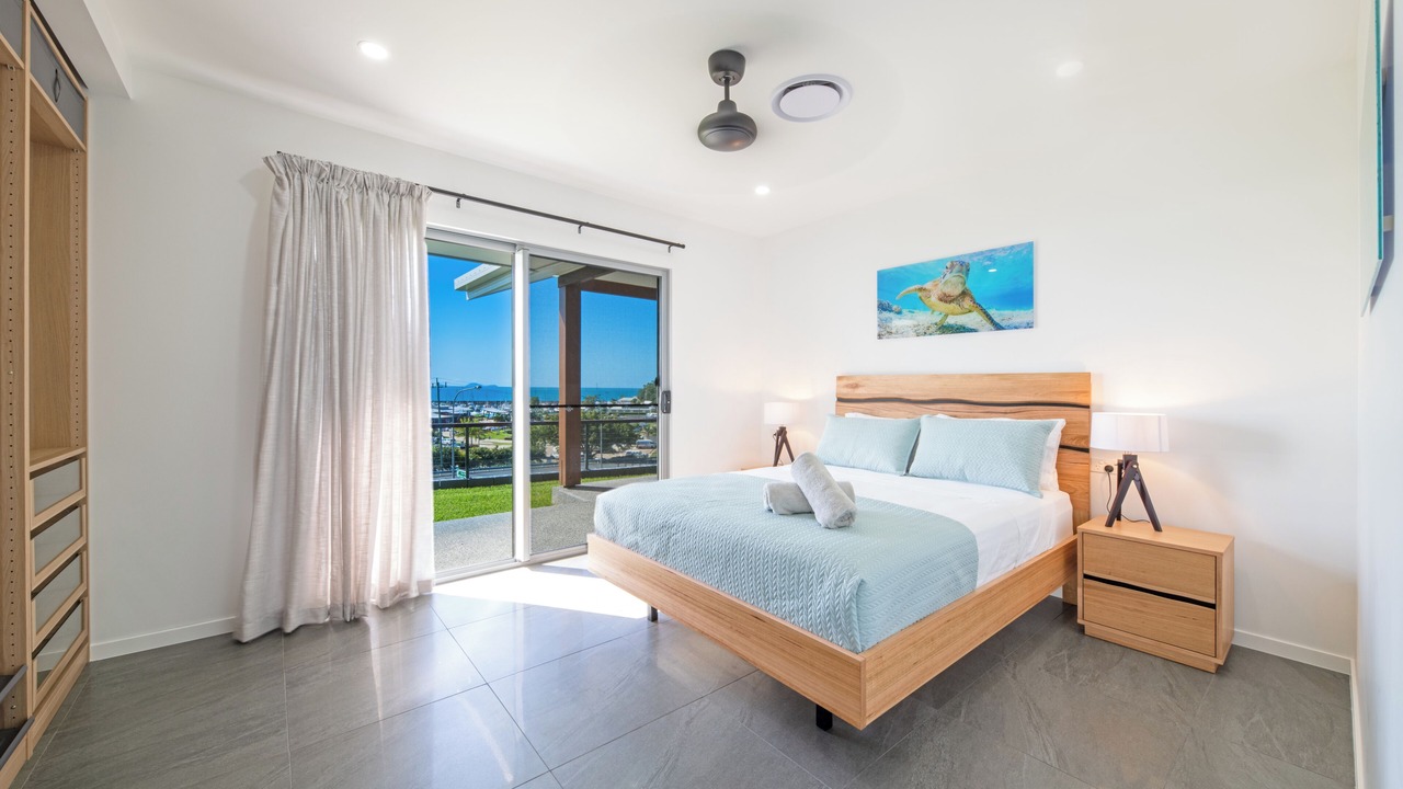 Photo of Bedroom in Airlie Beach