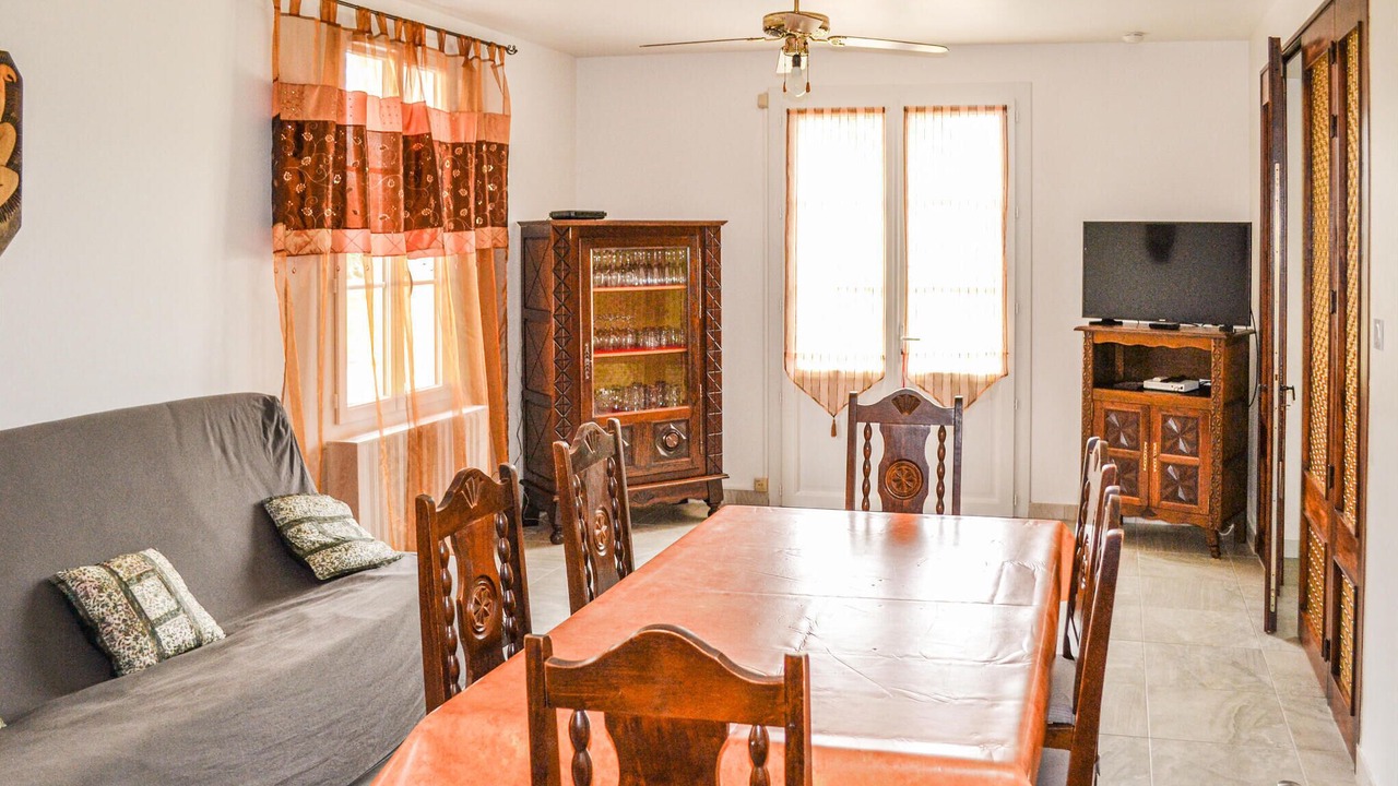 Photo of Bedroom in Coutras