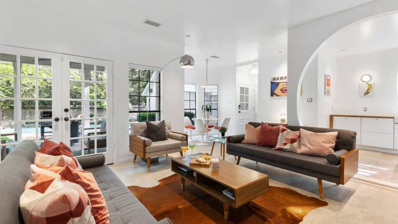 Photo of Livingroom in The Woodlands