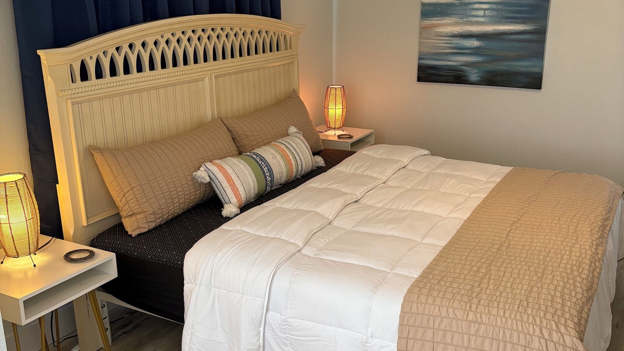 Photo of Bedroom in Treasure Island