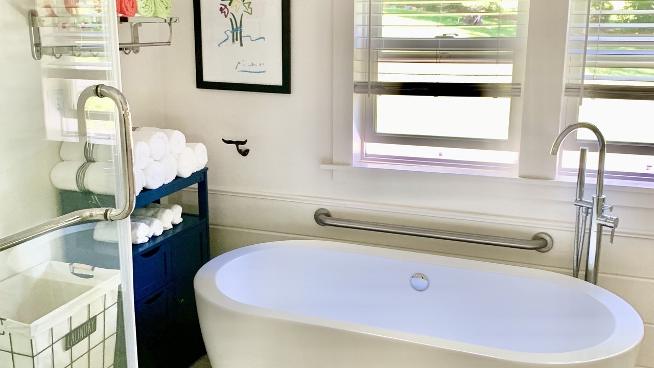 Photo of Bathroom in Canandaigua