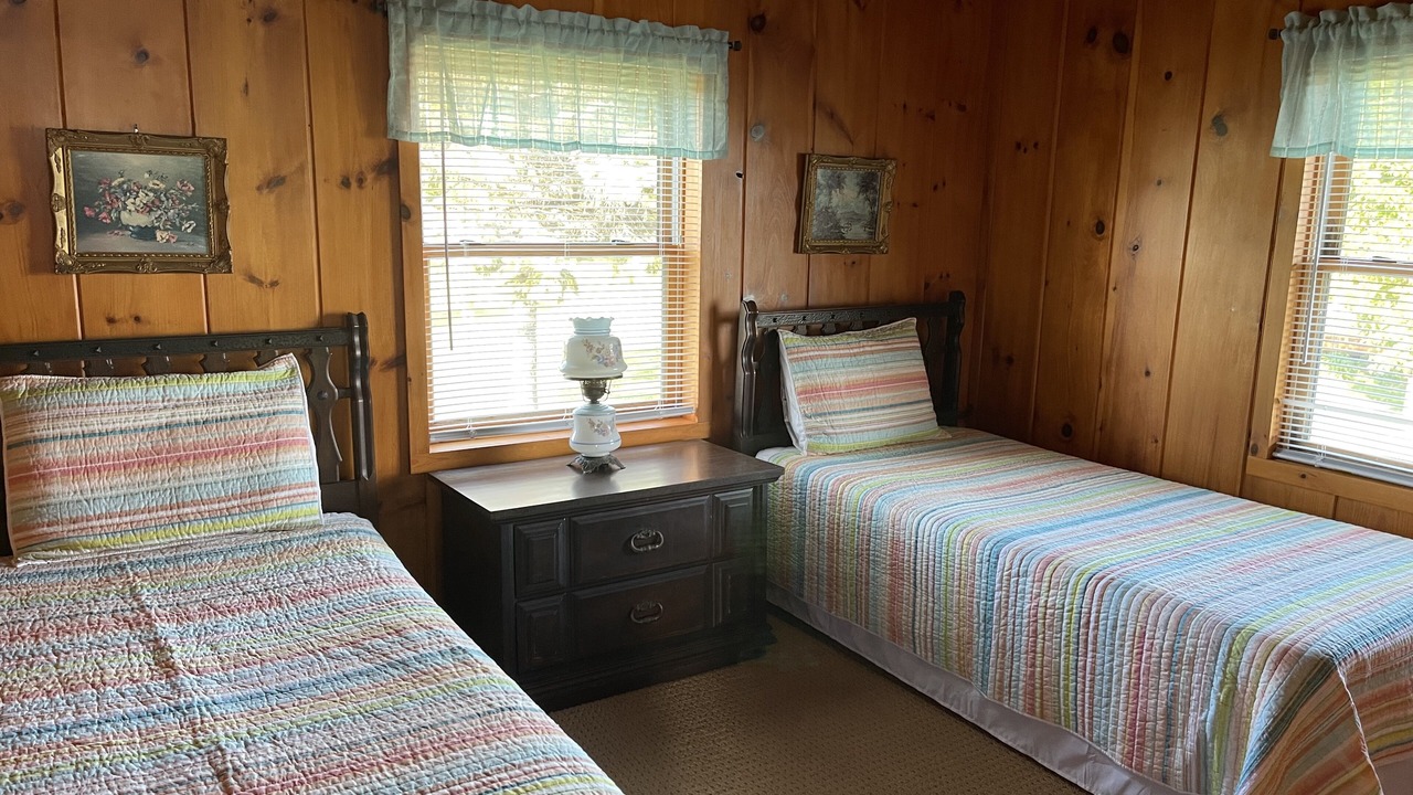 Photo of Bedroom in Cape Vincent