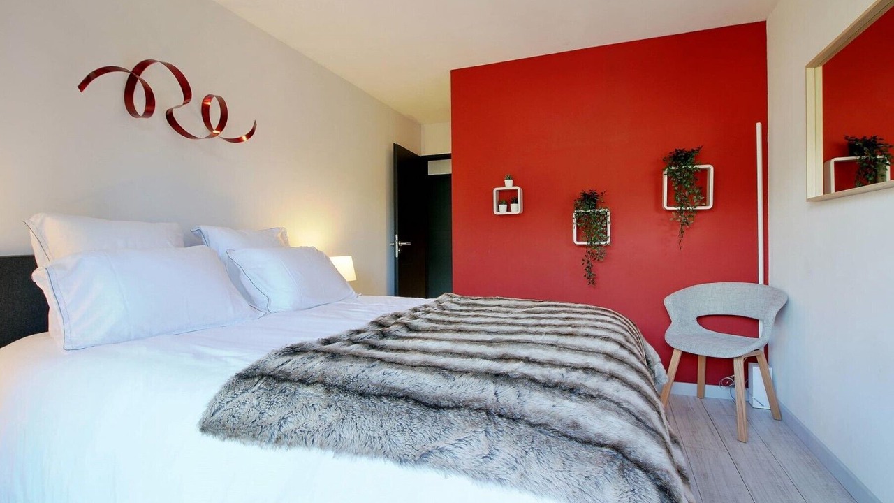 Photo of Bedroom in Grezian