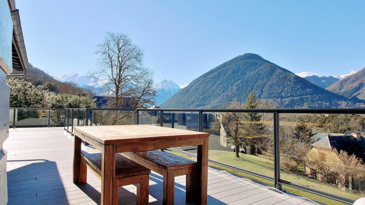 Photo of Outdoor in Grezian
