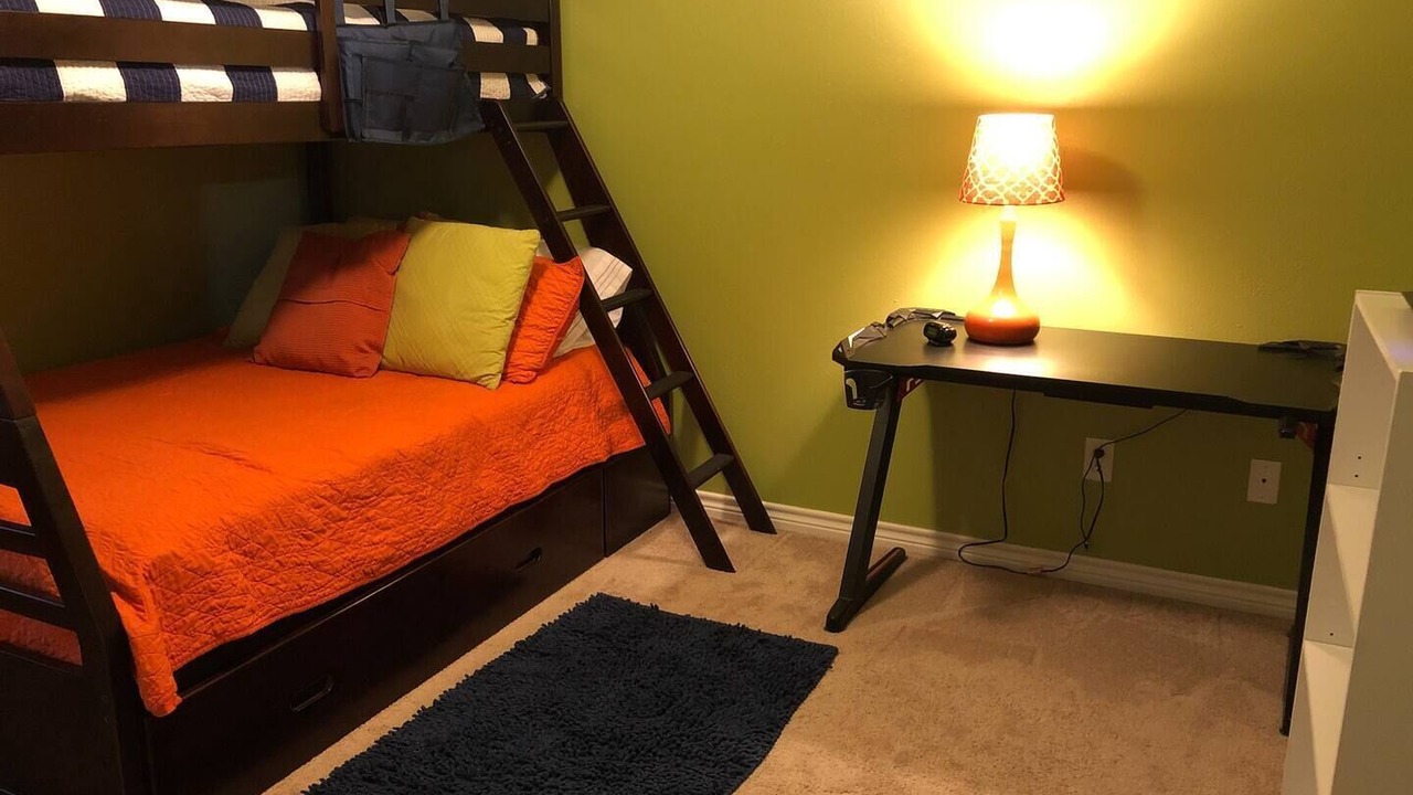Photo of Bedroom in Westfield Village