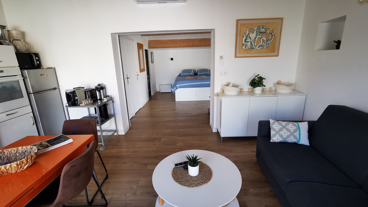 Photo of Livingroom in Balaruc-le-Vieux