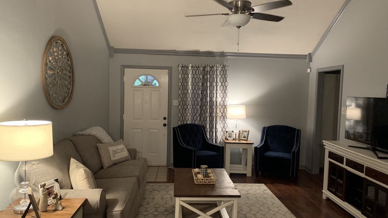 Photo of Livingroom in Lakeland