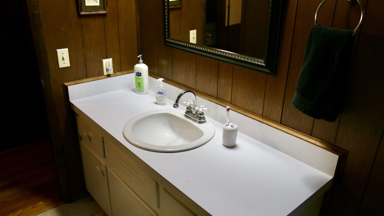 Photo of Bathroom in Sulphur