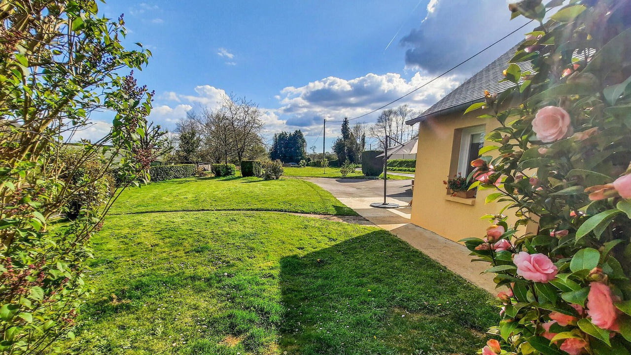 Photo of Others in Brehan