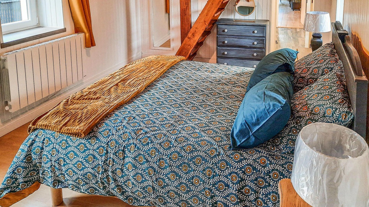 Photo of Others in Brehan