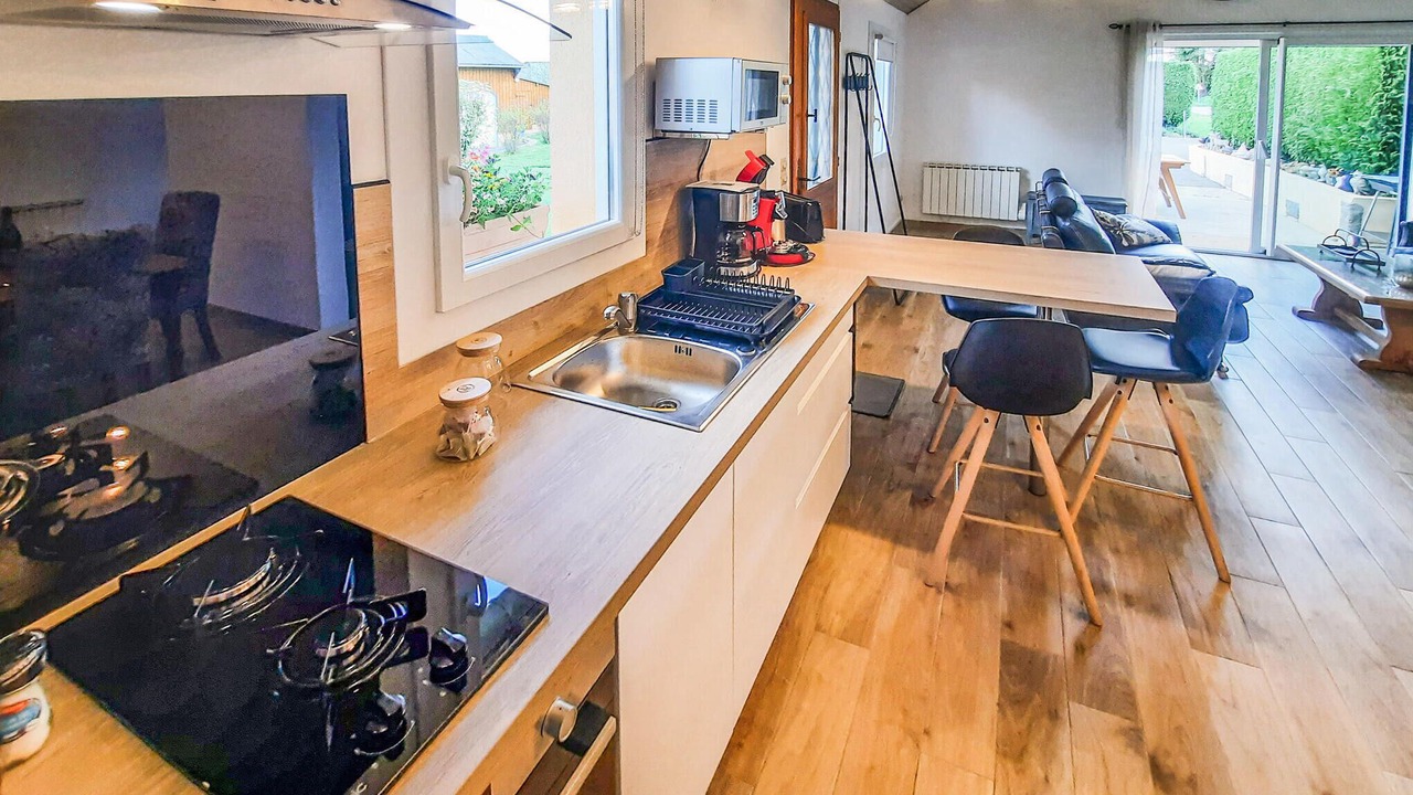 Photo of Others in Brehan