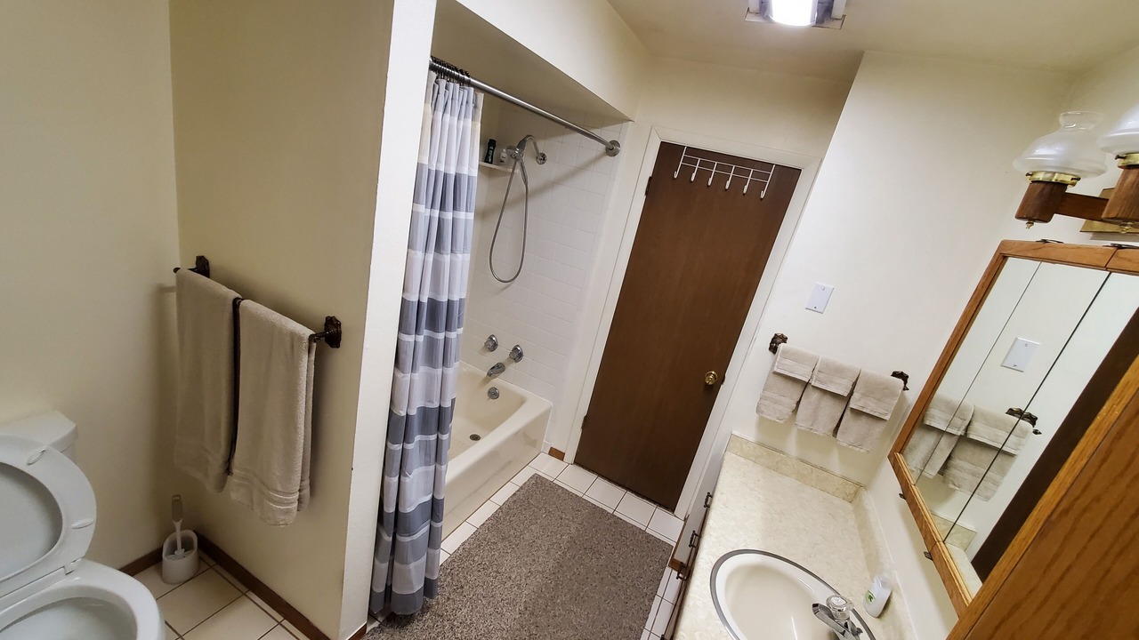 Photo of Bathroom in Lapoint