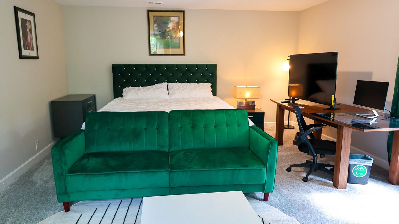 Photo of Bedroom in Raleigh