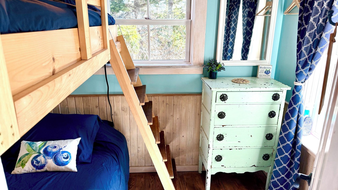 Photo of Bedroom in Machiasport