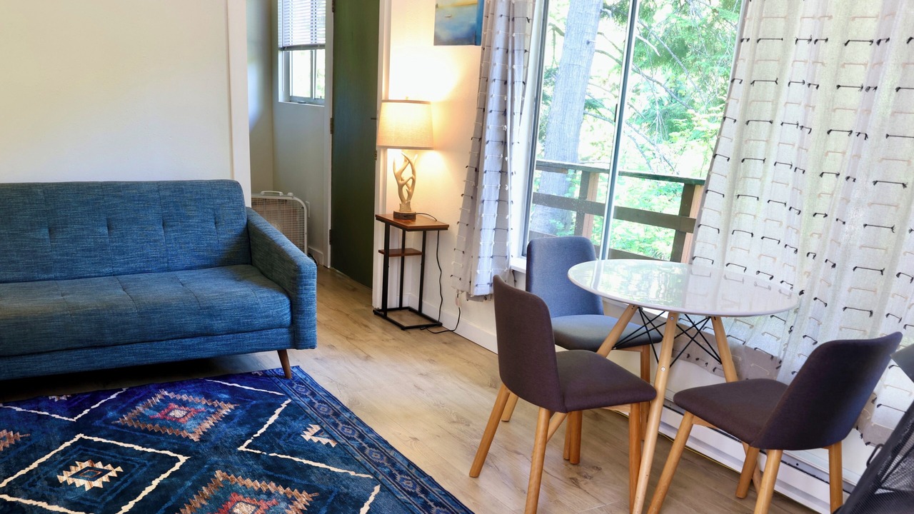 Photo of Livingroom in Ashford