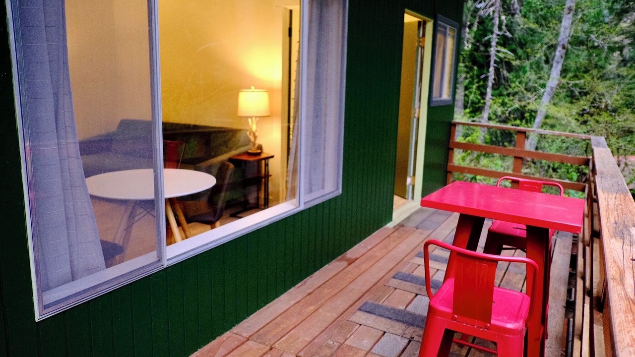 Photo of Outdoor in Ashford